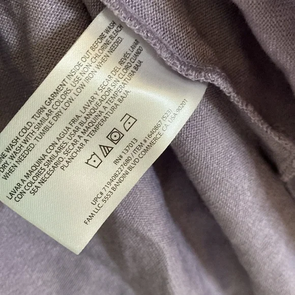 Banana Republic long sleeve top NWOT - Picture 4 of 6